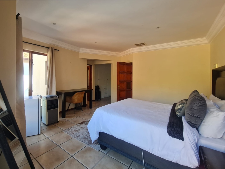 To Let 4 Bedroom Property for Rent in Eagles Landing North West